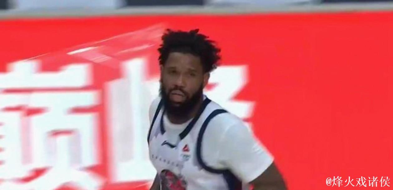 CBA俱乐部杯:鲍威尔26分 山东高速险胜北京北汽 CBA俱乐部杯:鲍威尔26分 山东高速险胜北京北汽